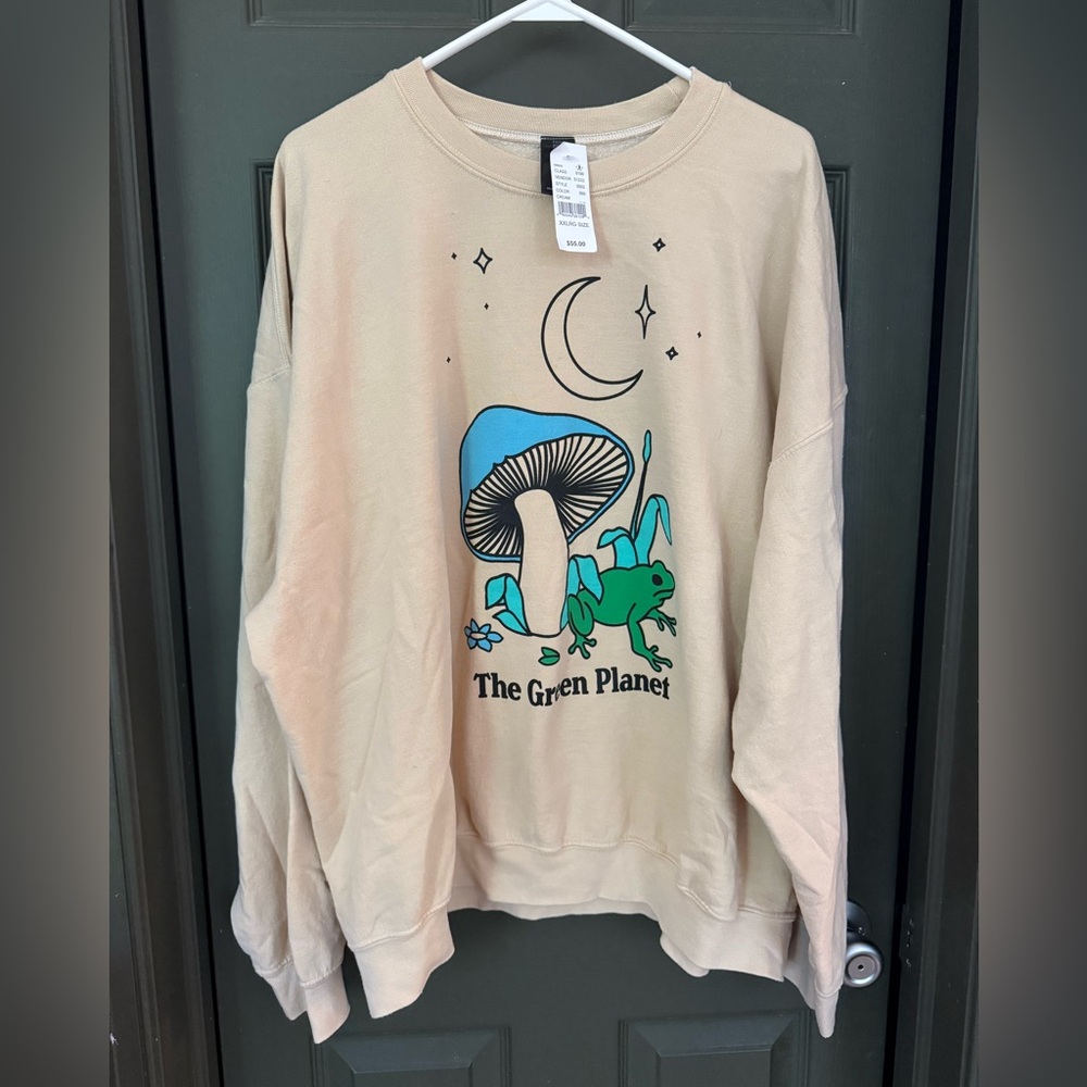 NWT Pacsun Beige Sweatshirt with Frog and Mushroom Graphic Size XL